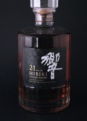 hibiki_21_years_old_suntory_whisky_zoom
